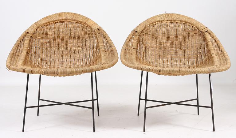 STOLAR, ett par, "Lilla Kraal" (Nr 564-020), Kerstin Hörlin-Holmquist för NK:s Triva-serie, NK:s verkstäder, Nyköping, modellen formgiven 1952.