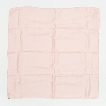 Louis Vuitton, scarf, 'Echarpe Capri Rose'.