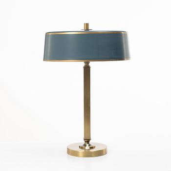 Einar Bäckströms Metallvarufabrik, Table lamp, model 7407, mid-20th century.