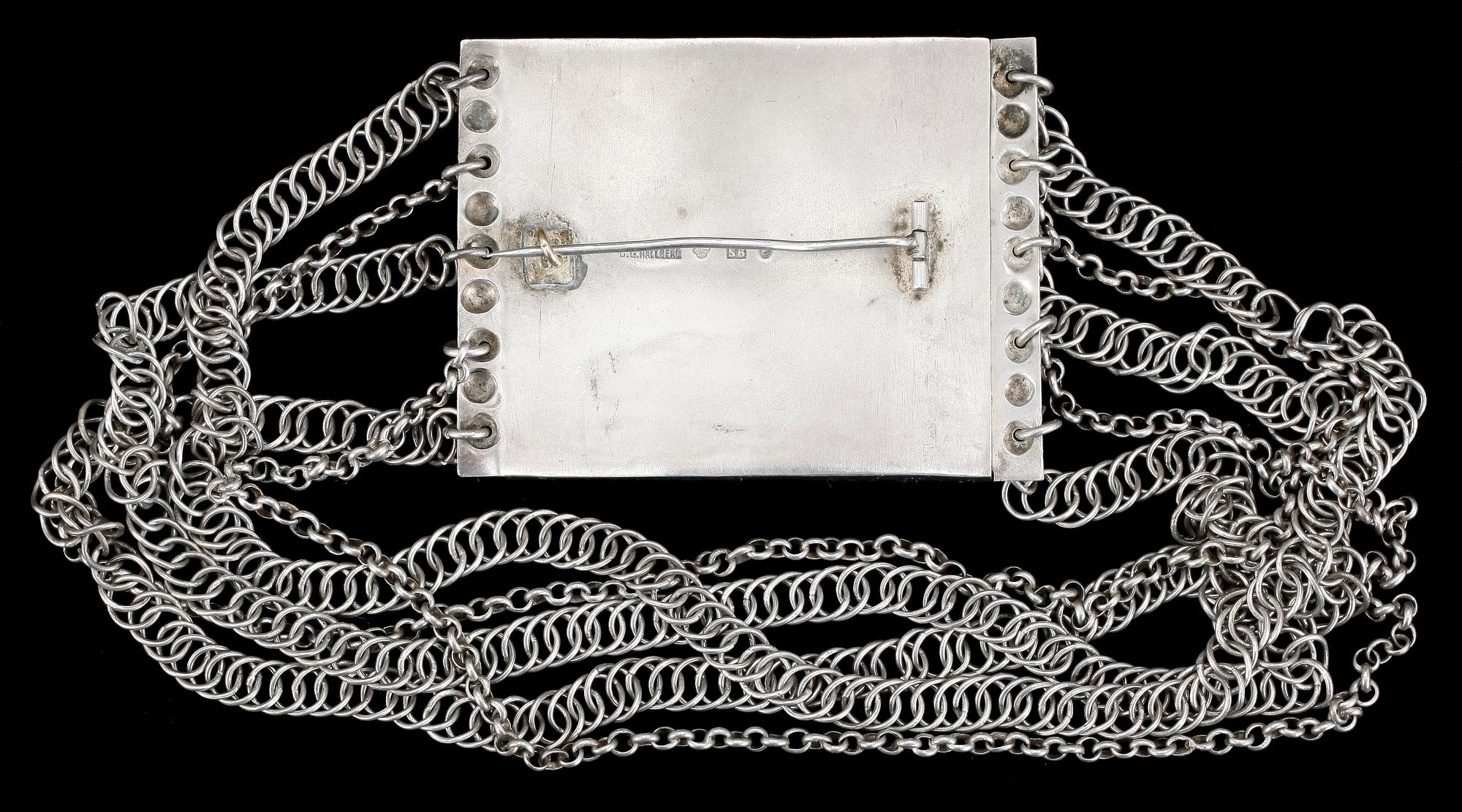 DRÄKTSMYCKE, silver, 1896, CG Hallberg, tot vikt 88 gram.
