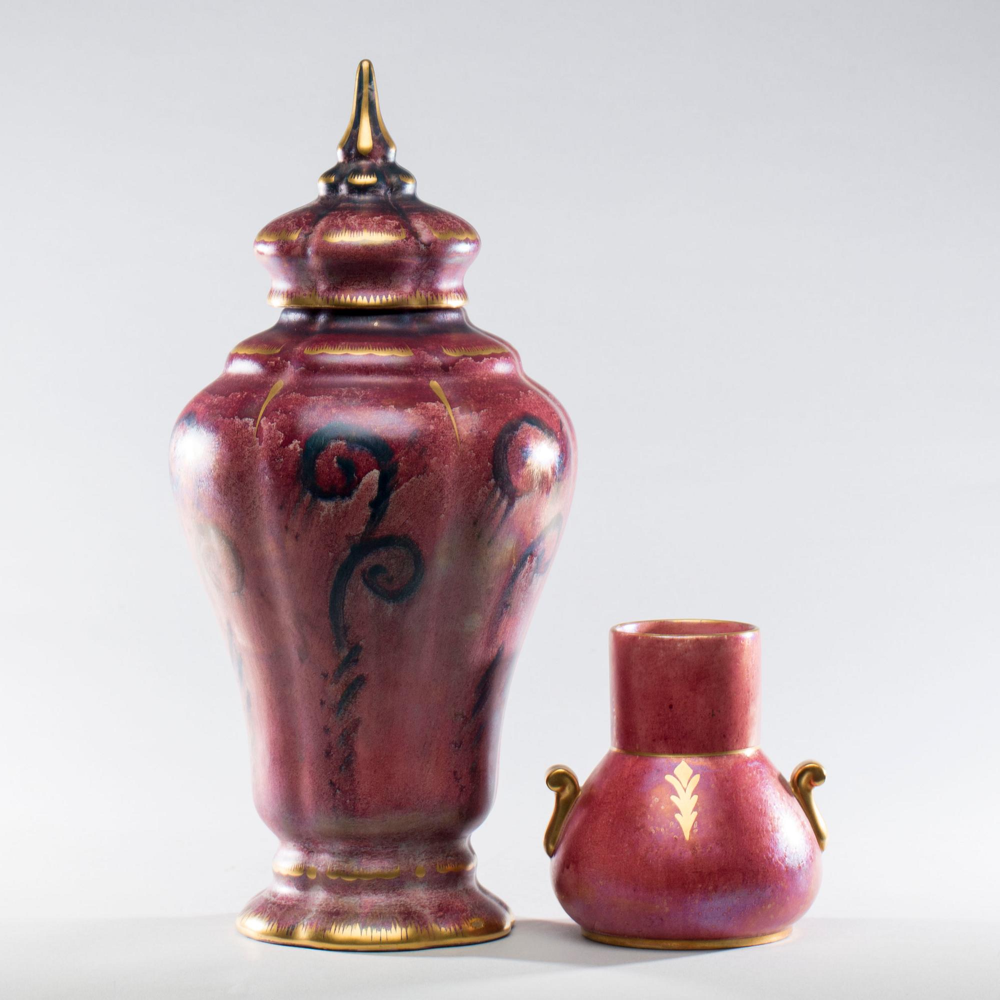 LOCKURNA och VAS, flintgods, Josef Ekberg, Gustavsberg. 1900-talets första hälft.
