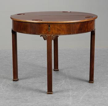 SPELBORD. Sengustavianskt.