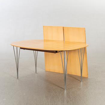 Bruno Mathsson, Matbord, "Superellips", 2 iläggsskivor, Fritz Hansen, Danmark.