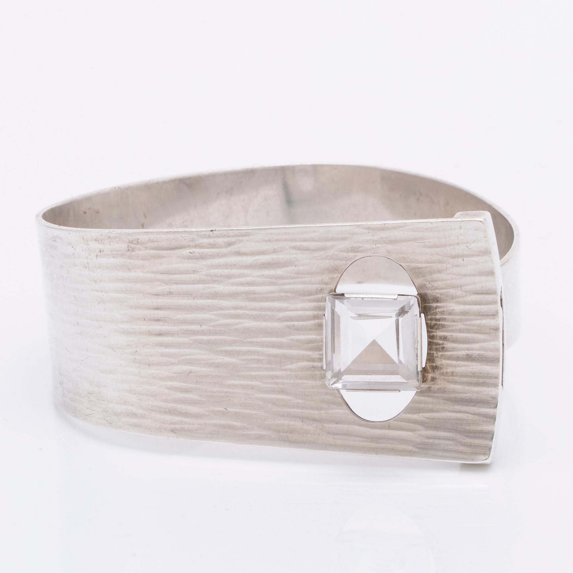Silver jewellery, 3 pieces, rock crystal and chalcedony, 1954 and 1970.