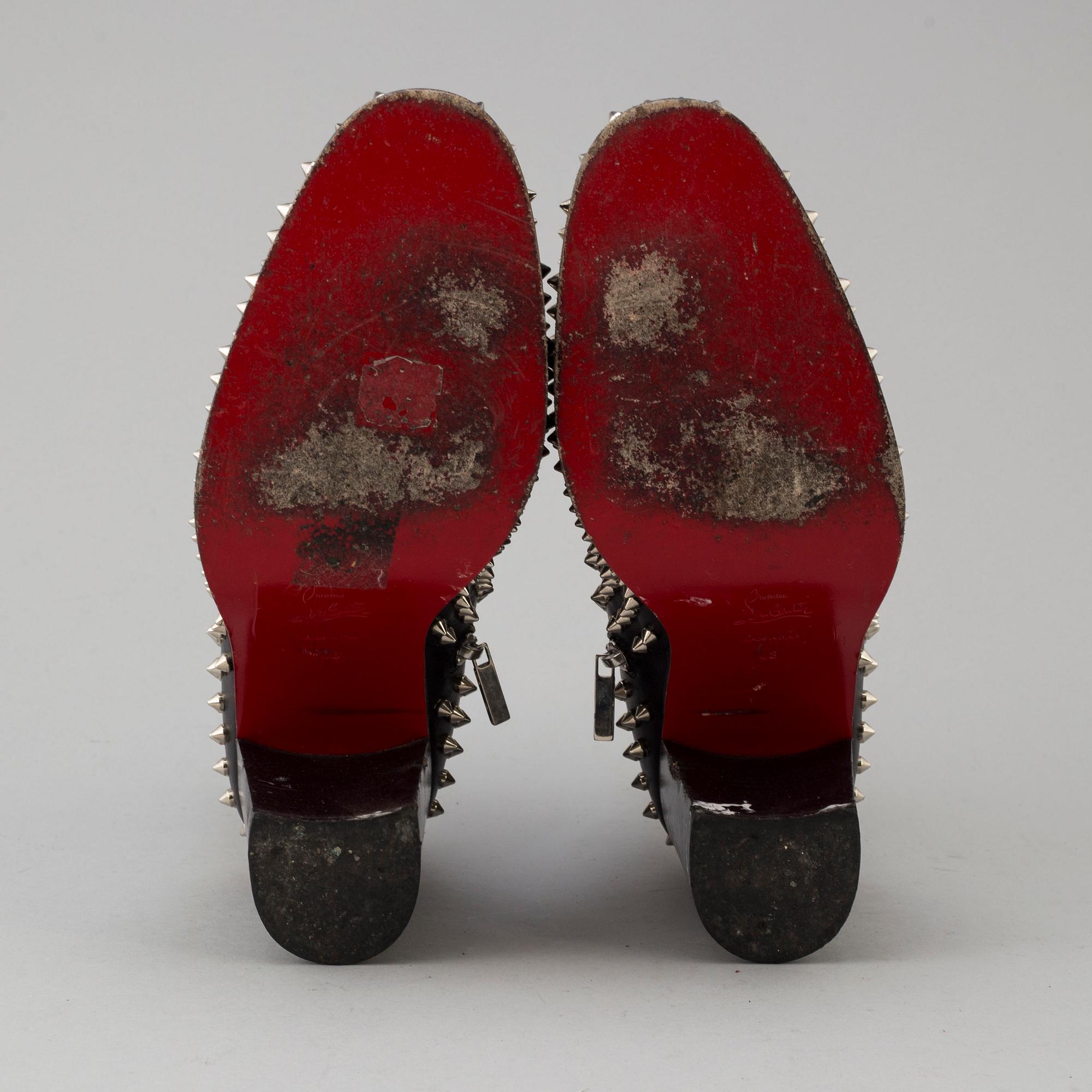 CHRISTIAN LOUBOUTIN shoes size 43. Bukowskis