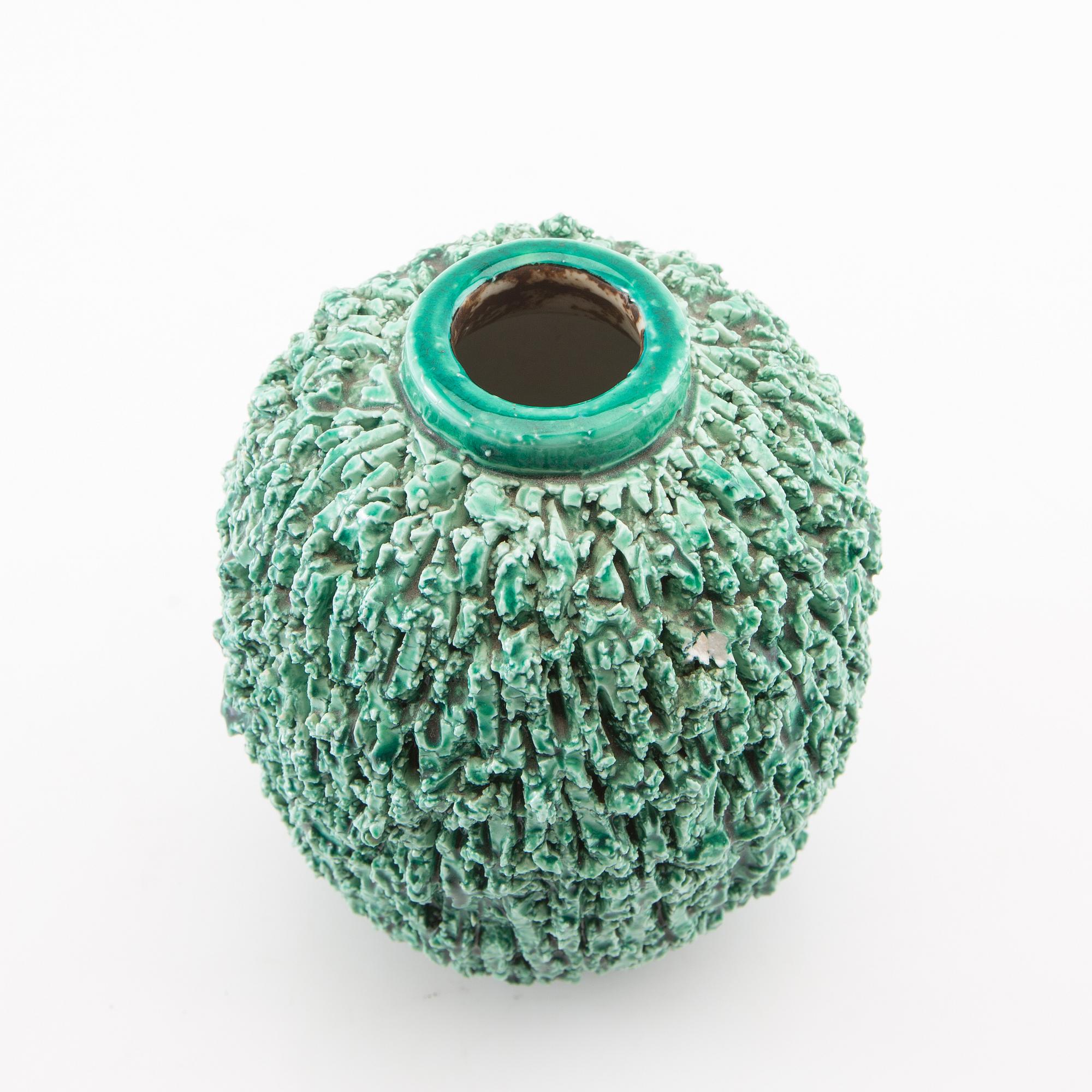 Gunnar Nylund, vase, Rörstrand 20th century.