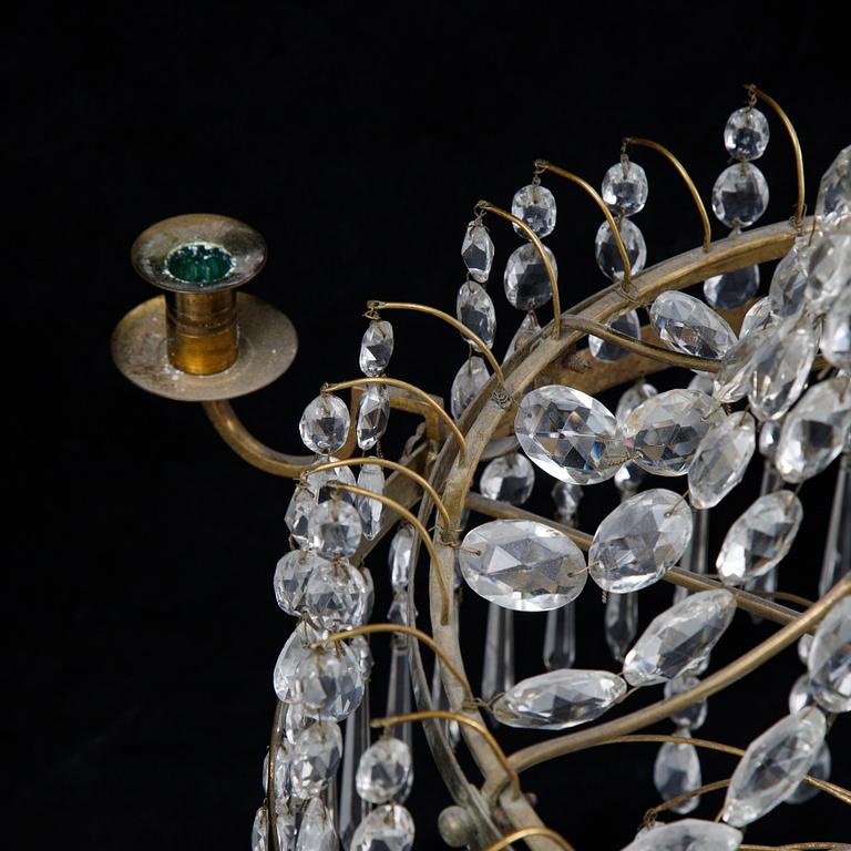 A Gustavian style chandelier, 19th Century.