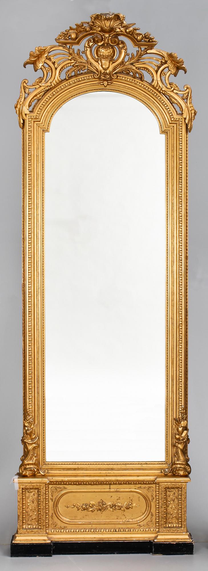 GOLVSPEGEL med KONSOL, nyrokoko, 1800-tal.