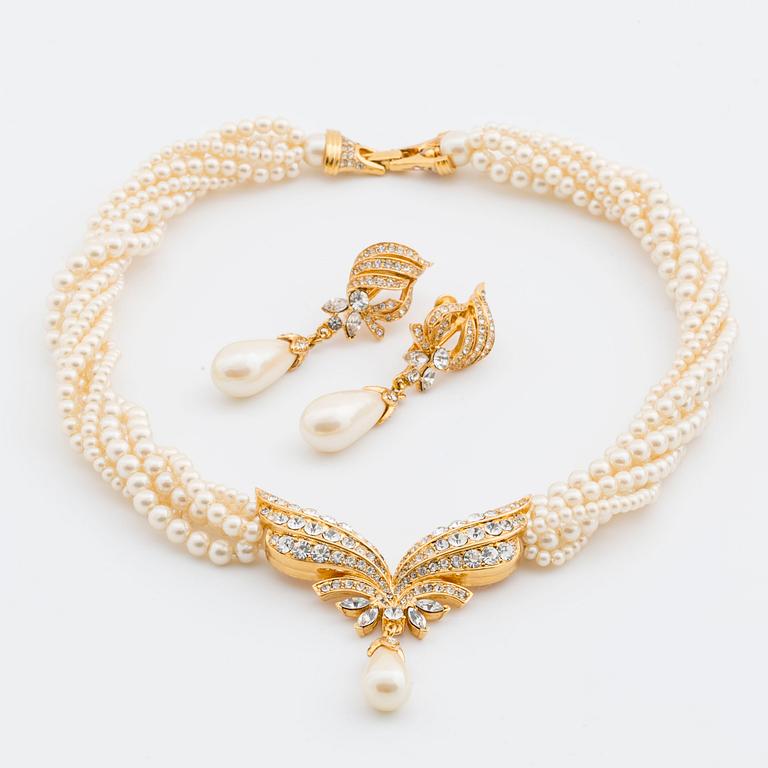 OSCAR DE LA RENTA, halsband och örhängen.