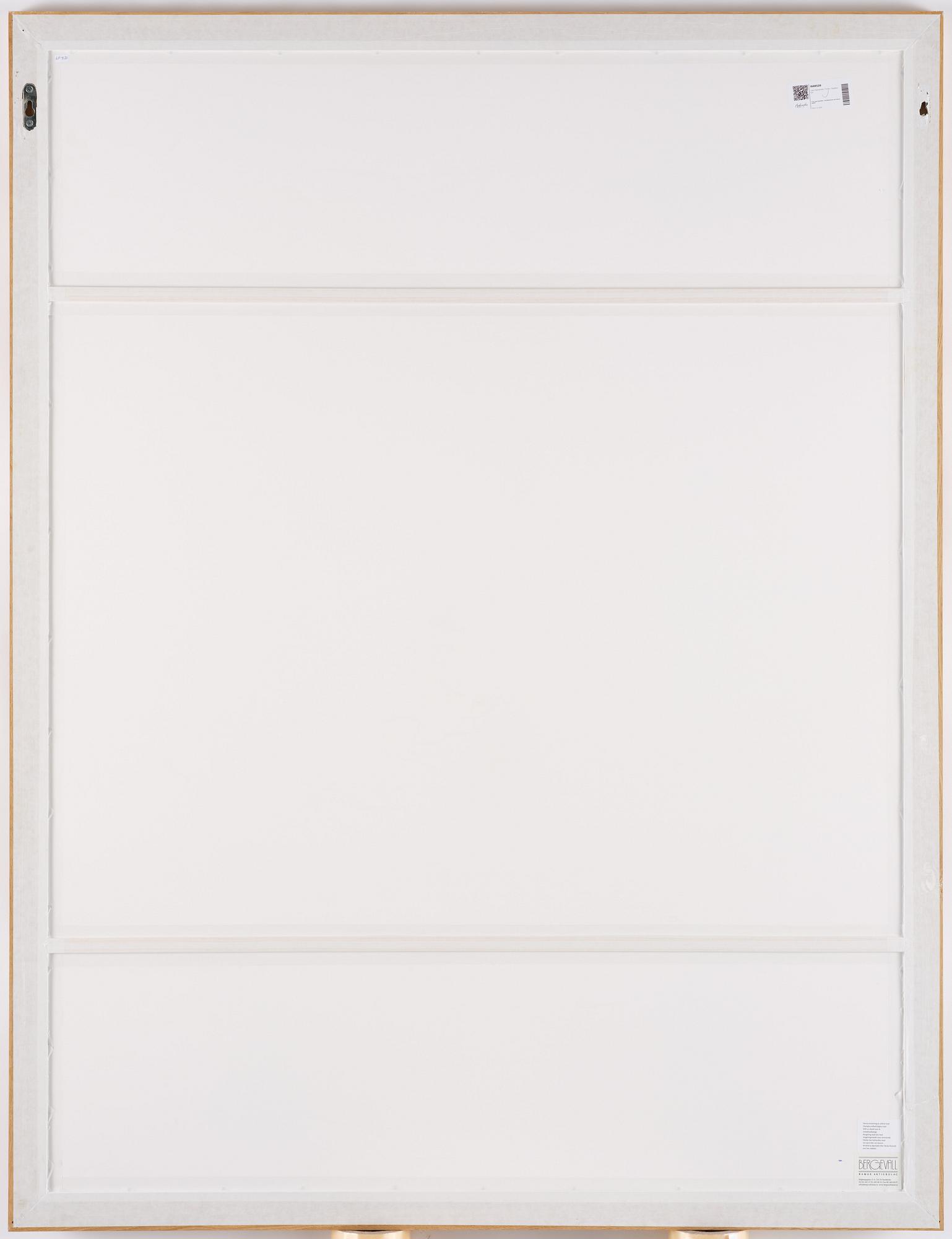 Linn Fernström, Girl in a bird's nest.