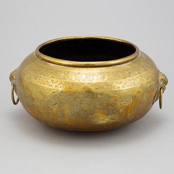 A large Chinese brass censer, early 20th century.