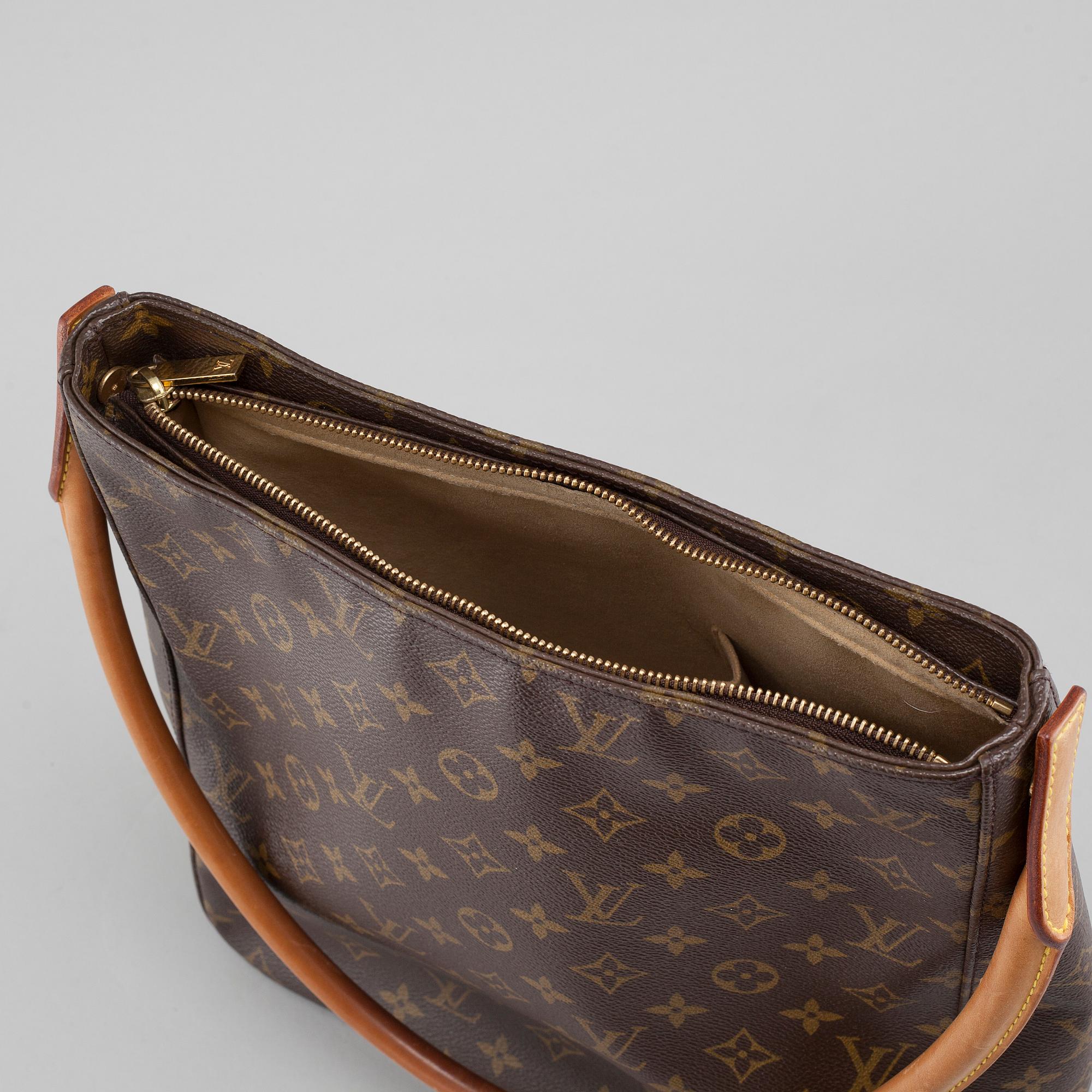 LOUIS VUITTON,  "Looping GM", väska.