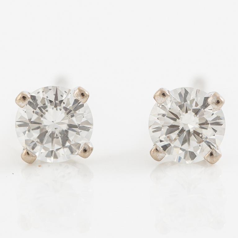 Earrings, Strömdahls, 18K white gold with round brilliant-cut diamonds, total approx. 0.38 ct.