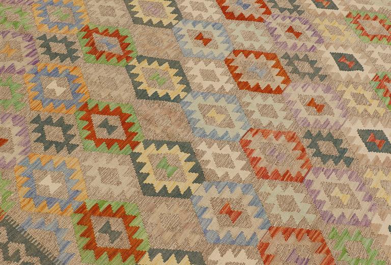 A carpet, Kilim, ca 293 x 200 cm.