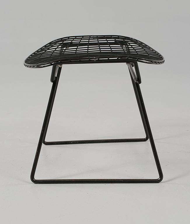 FOTPALL, Harry Bertoia, 1900-talets andra hälft.