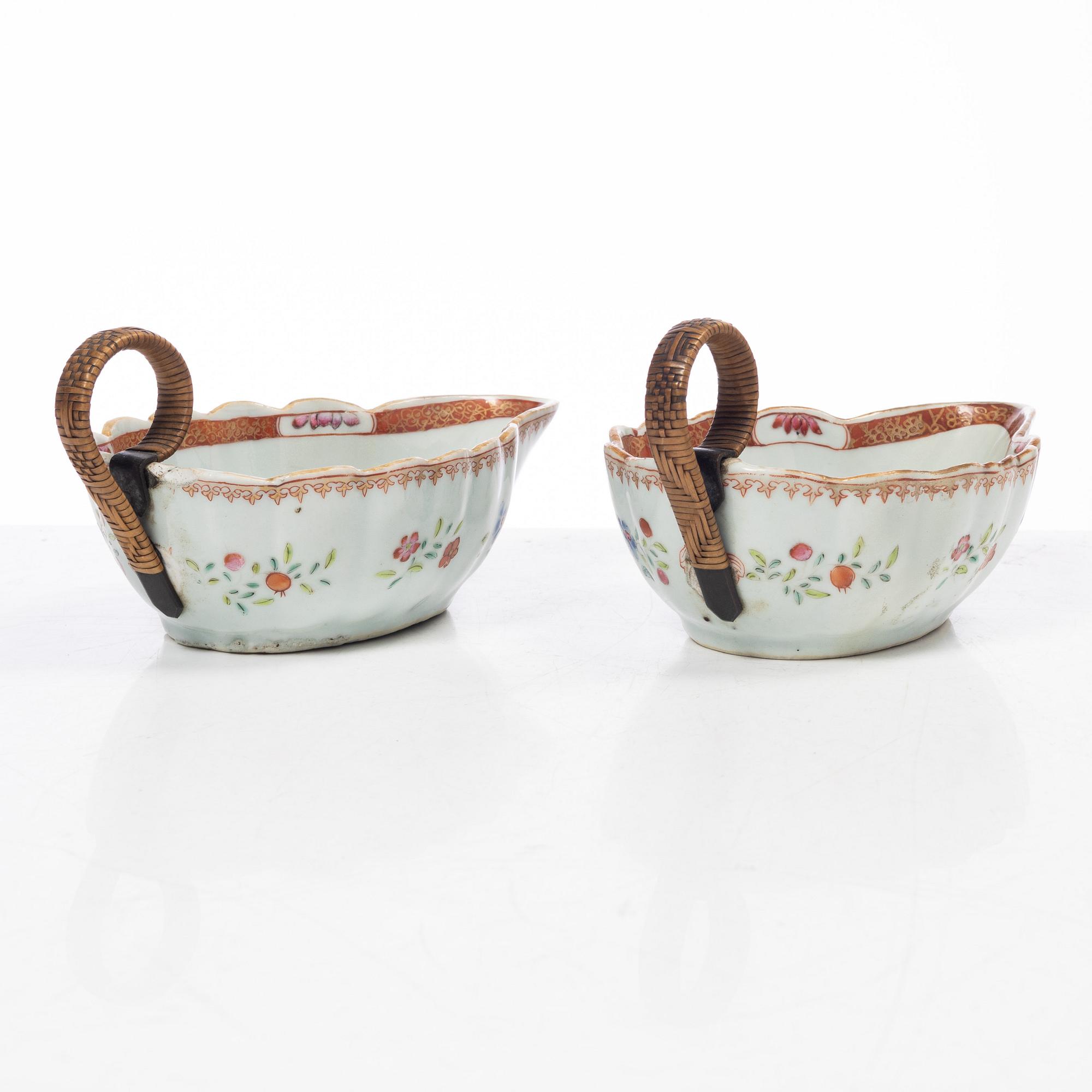 A pair of porcelain sauce bowls, China, Qianlong (1736-95).