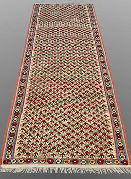 A runner Kelim Senneh 266 x 85 cm.