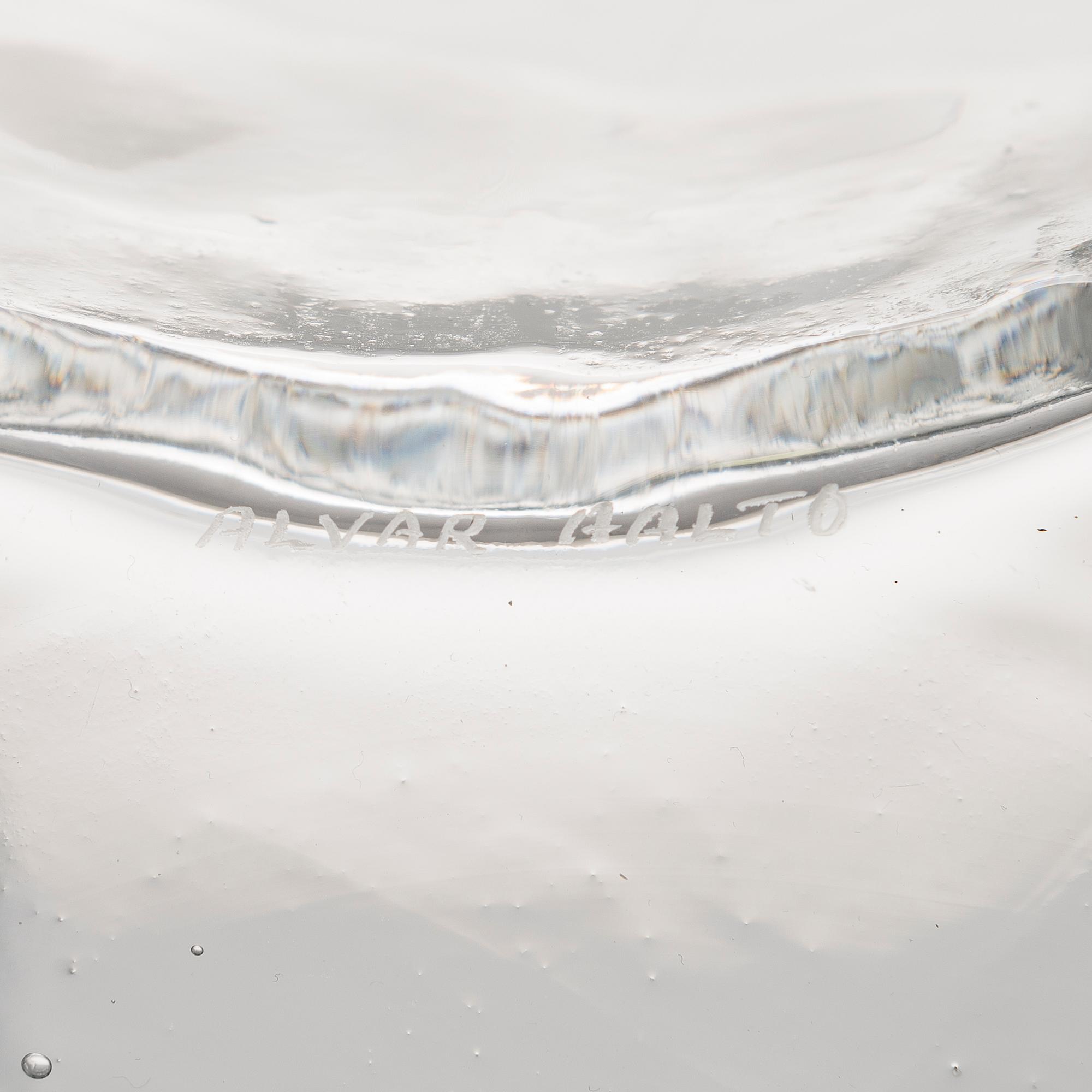 ALVAR AALTO, a signed Alva Aalto '3031' vase for Iittala 1961-1973.