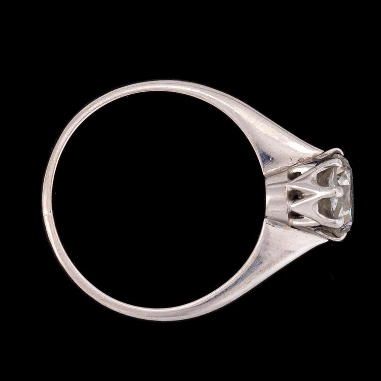 RING, brilliant cut diamond, 1.04 cts. Stockholm, 1968.