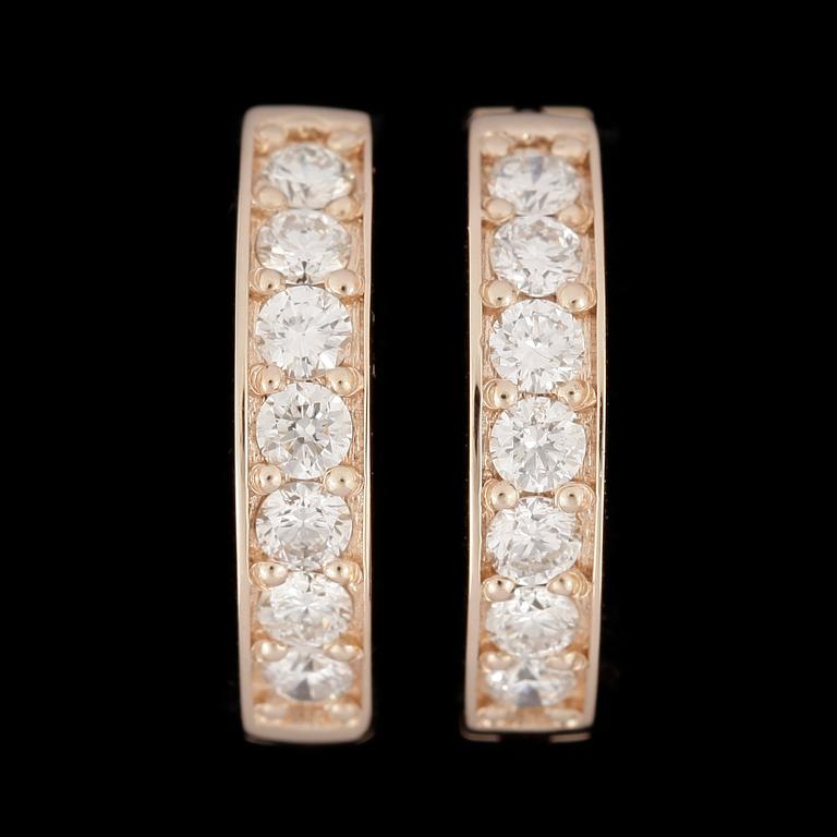 ÖRHÄNGEN, ett par, 14k roséguld med diamanter tot 0,63ct. Vikt ca 3,97 gram.