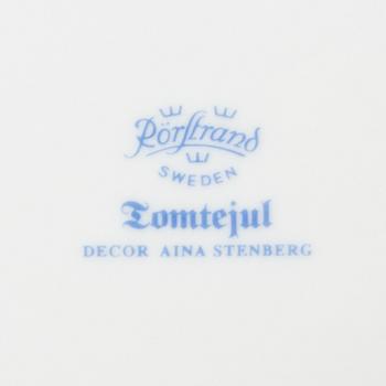 Aina Stenberg, service 27 pcs "Tomtejul", Rörstrand.