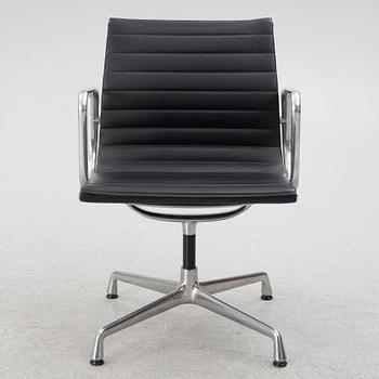 Charles & Ray Eames, armchair, EA 108, Vitra, 2008.