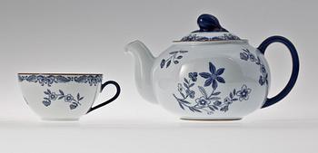 MAT- TE- SAMT KAFFESERVISDELAR, 97 st, porslin, "Ostindia", Rörstrand.