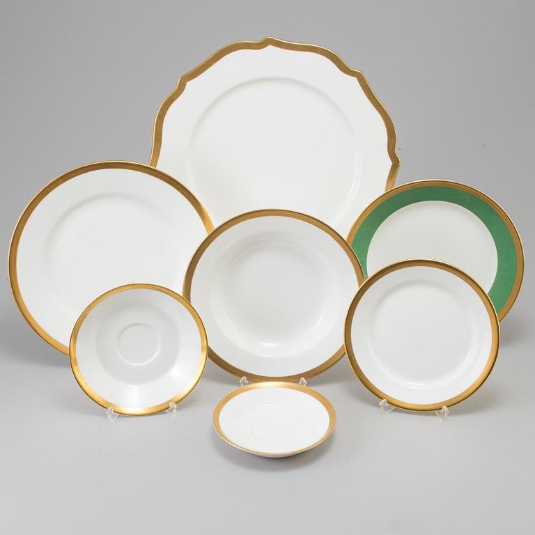 A Karin Björquist 'Nobel' 93 pcs porcelain koffe and dinner service, Rörstrand.