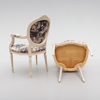 KARMSTOLAR, 1 par, gustaviansk stil, 1900-talets första hälft.