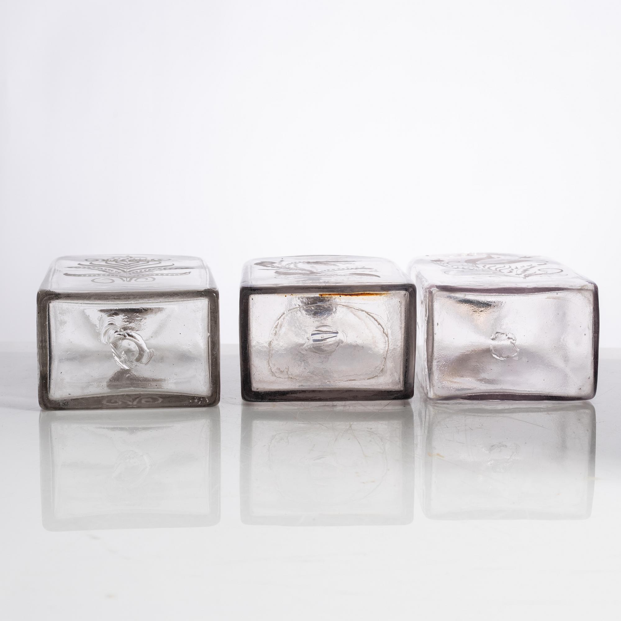 A flask box, first half of the 19th Century.