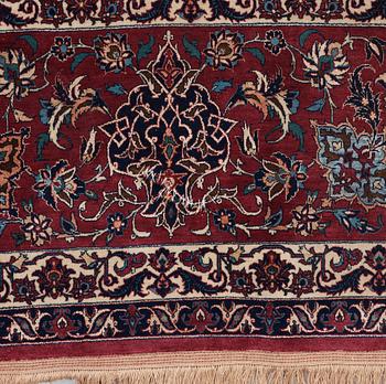 SEMI-ANTIQUE ESFAHAN PART SILK. 345 x 234,5 m.