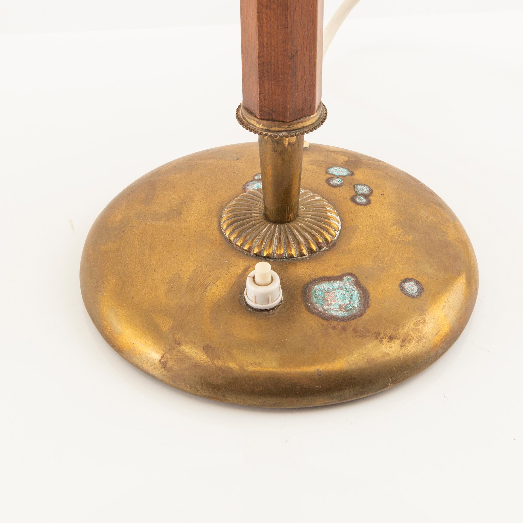 Table lamp 1940s/50s Swedish Modern.