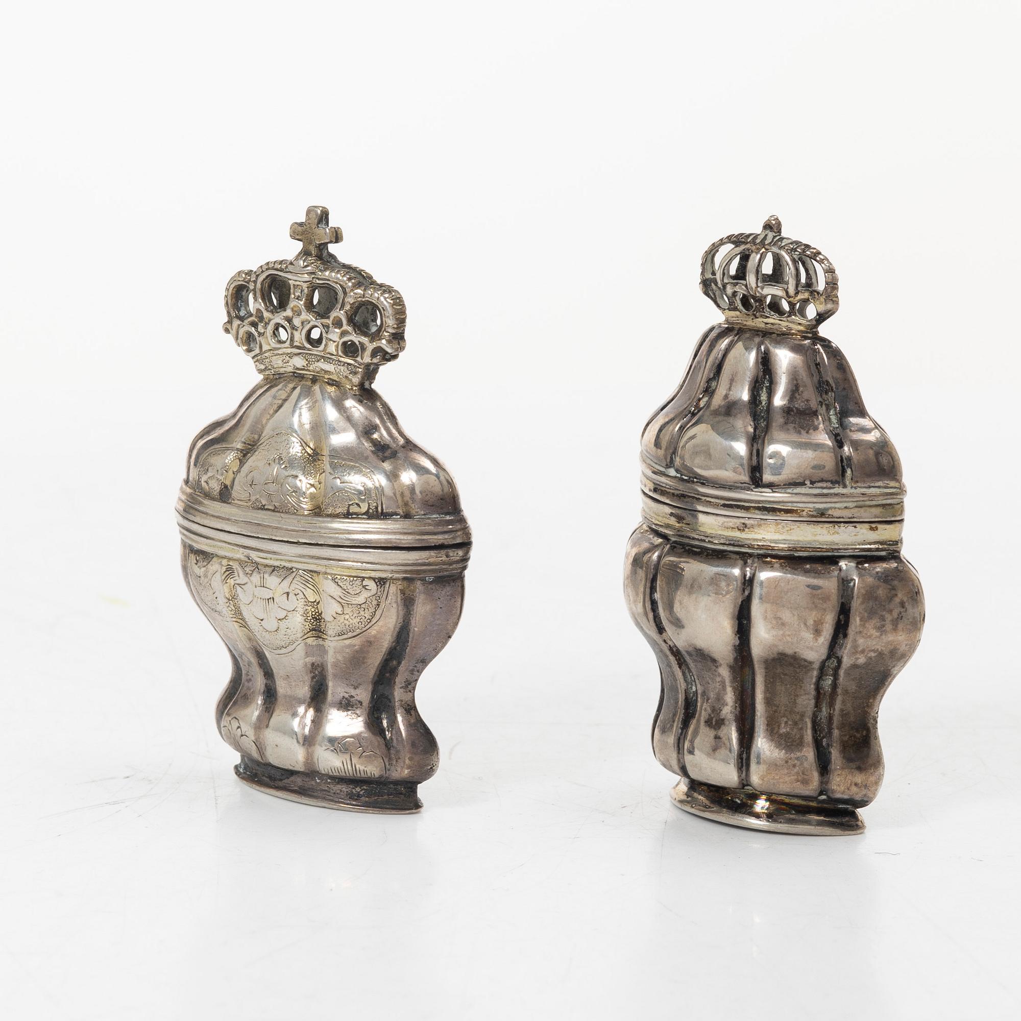 Two silver snuff boxes, probably Denmark and one with Swedish hallmark, 18th/19th Century.