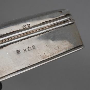 PARTI SILVER, 14 delar, 1800- respektive 1900-tal. Totalvikt ca 660 gram.