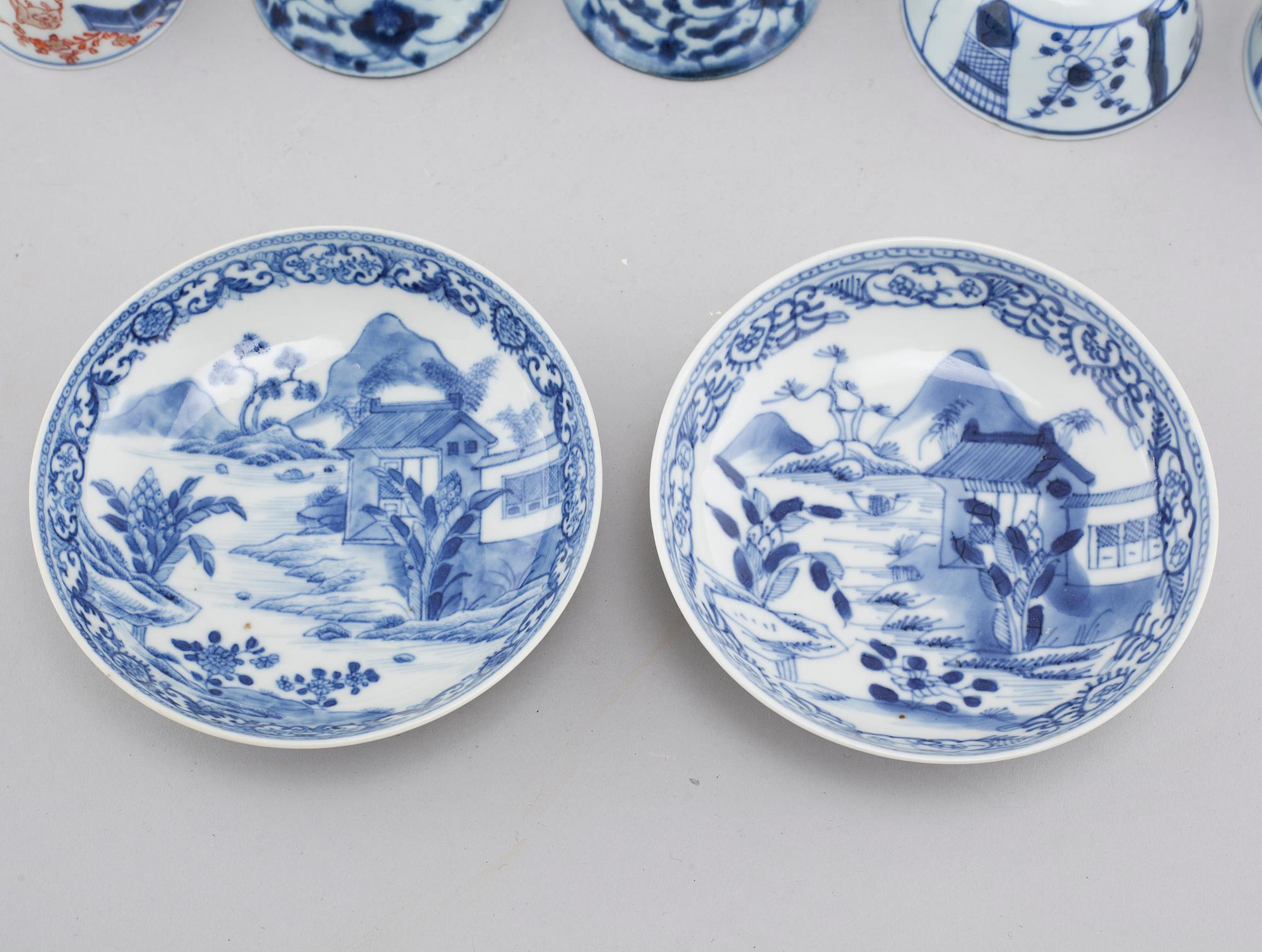 16 chinese porcelain cups from the 18th/19th and 20th century.