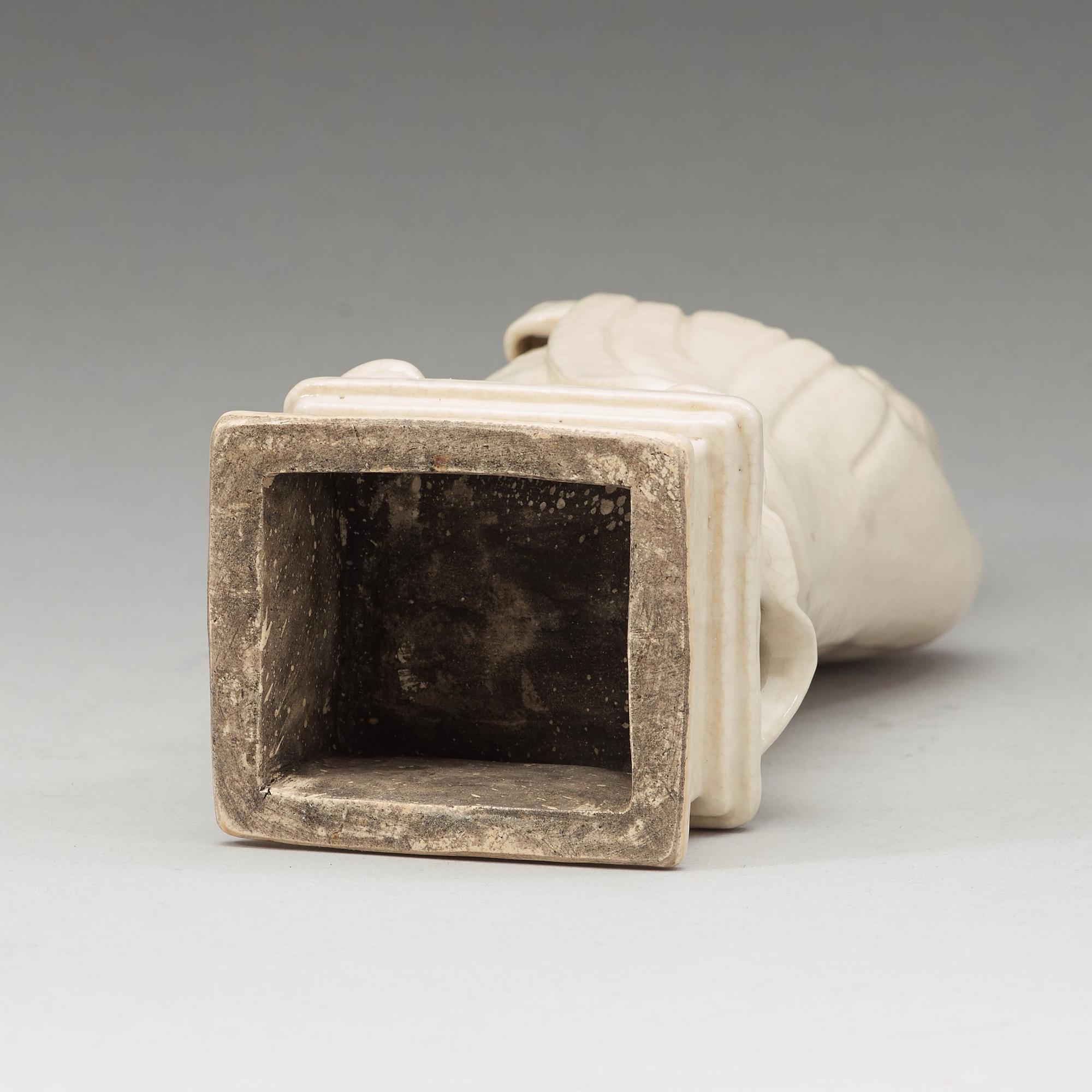 FIGURIN, blanc de chine. Qingdynastin, 1800-tal.