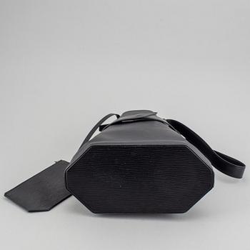 LOUIS VUITTON, väska, 'Epi Sac D'Epaule Shoulder Bag'.