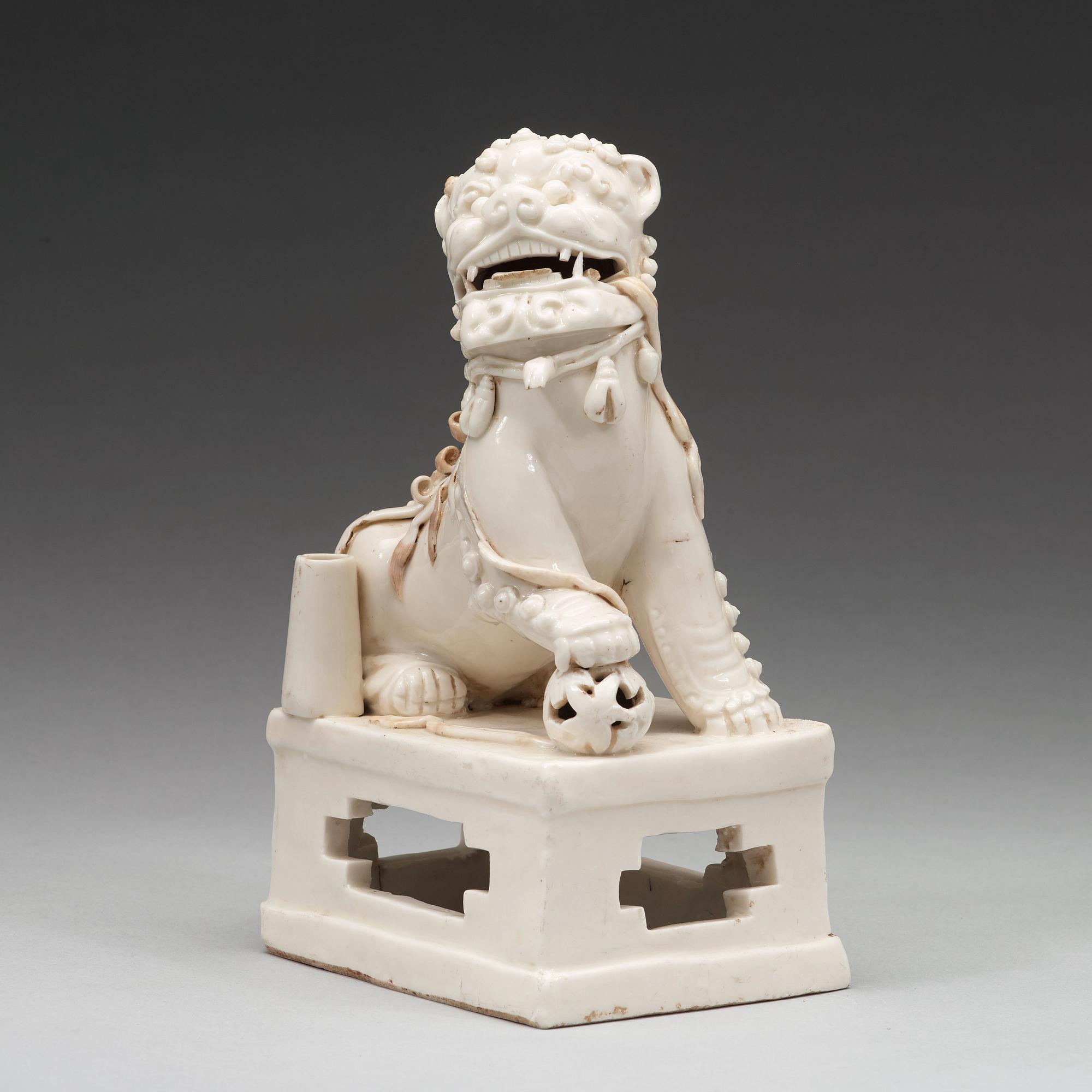 FIGURIN/RÖKELSEHÅLLARE, blanc de chine, Transition, 1600-tal.
