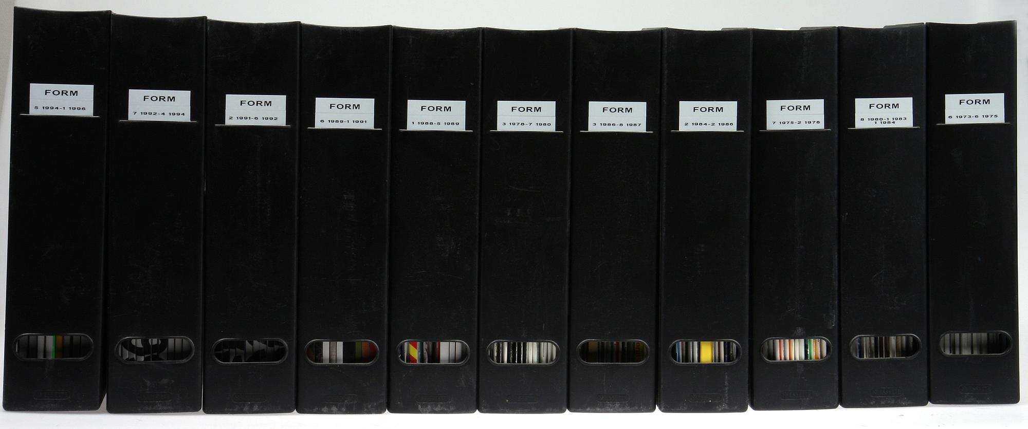 PARTI TIDSKRIFTER, ca 110 st, "Svensk Slöjdförenings Tidskrift FORM", 1970-1990-tal.