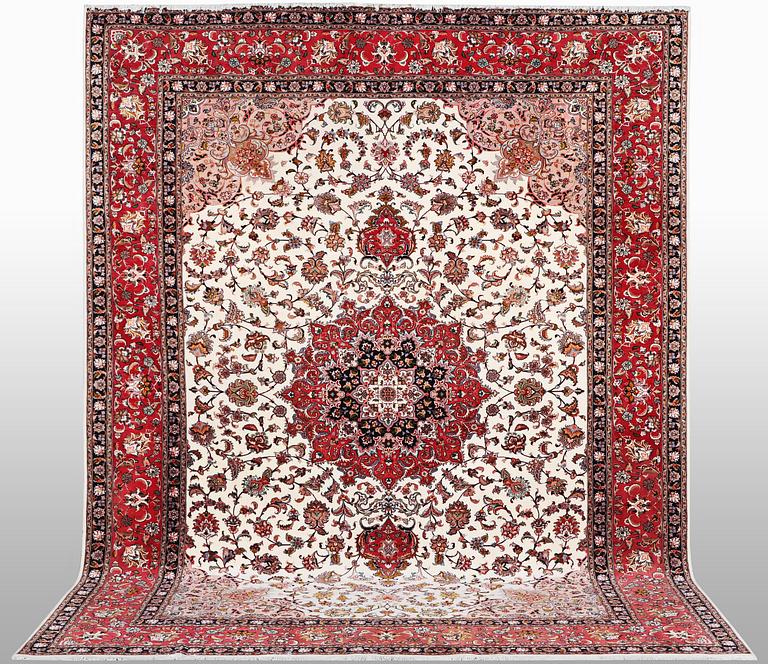 Matta, Täbriz part silk, 60 Raj, ca 355 X 254 cm.