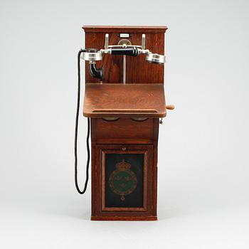 VÄGGTELEFON, 1900-tal.