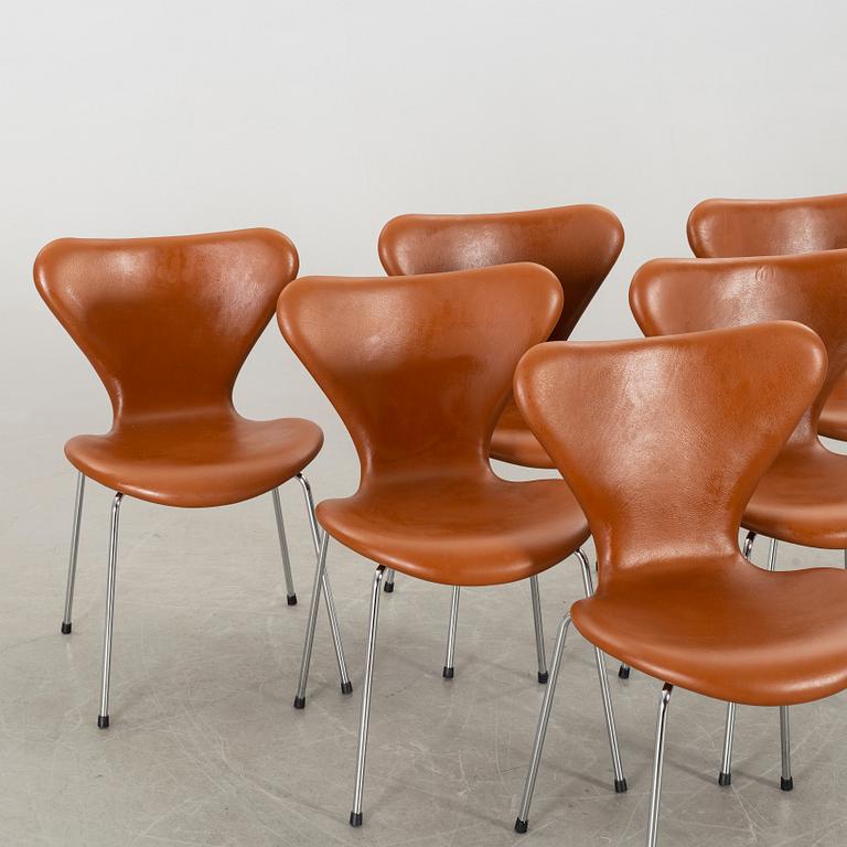 ARNE JACOBSEN, "sjuan", stolar, 6 st.