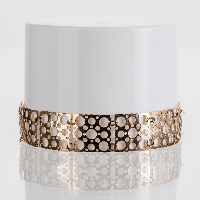 ARMBAND, guld 14K, Liisa Vitali, Westerback Helsingfors 1973. Tot. vikt ca 7,2 gr.