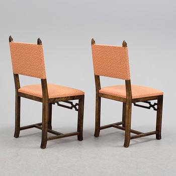 A 1920´s dinner table and six chairs probably designed by Axel Einar Hjorth for AB Svenska möbelfabriken Bodafors.