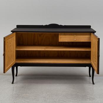 SIDEBOARD, 1920-tal.