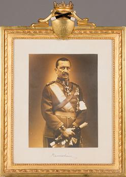 Tryckbild i ram, marsalk Mannerheim.