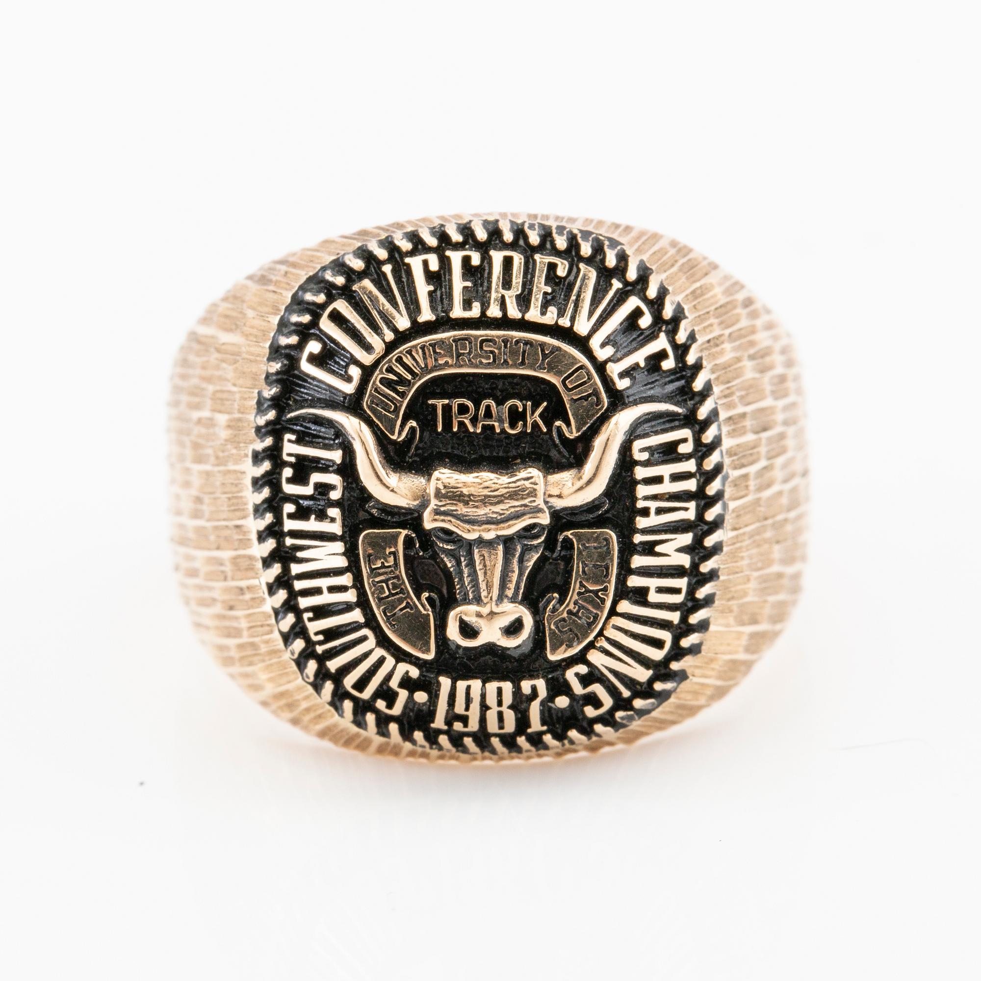 Ring "Texas Longhorn" Southwest Conference Champions 1987 Track, The University of Texas.