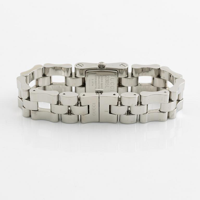 Gucci, armbandsur, 17 x 18,5 (28,5) mm.