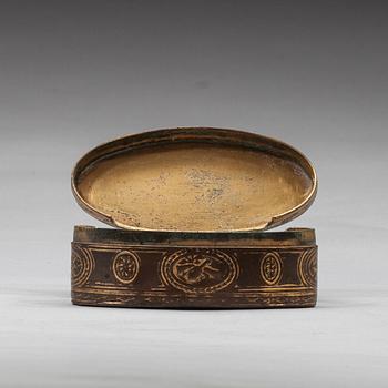 SNUSDOSA, gustaviansk, förgylld koppar, 1700-tal.