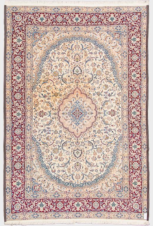 A Keshan carpet, approx. 371  x 253 cm.
